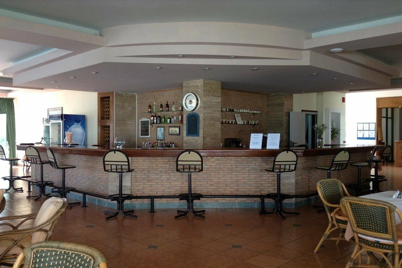 Pylea Beach Hotel Ialysos  Exterior photo